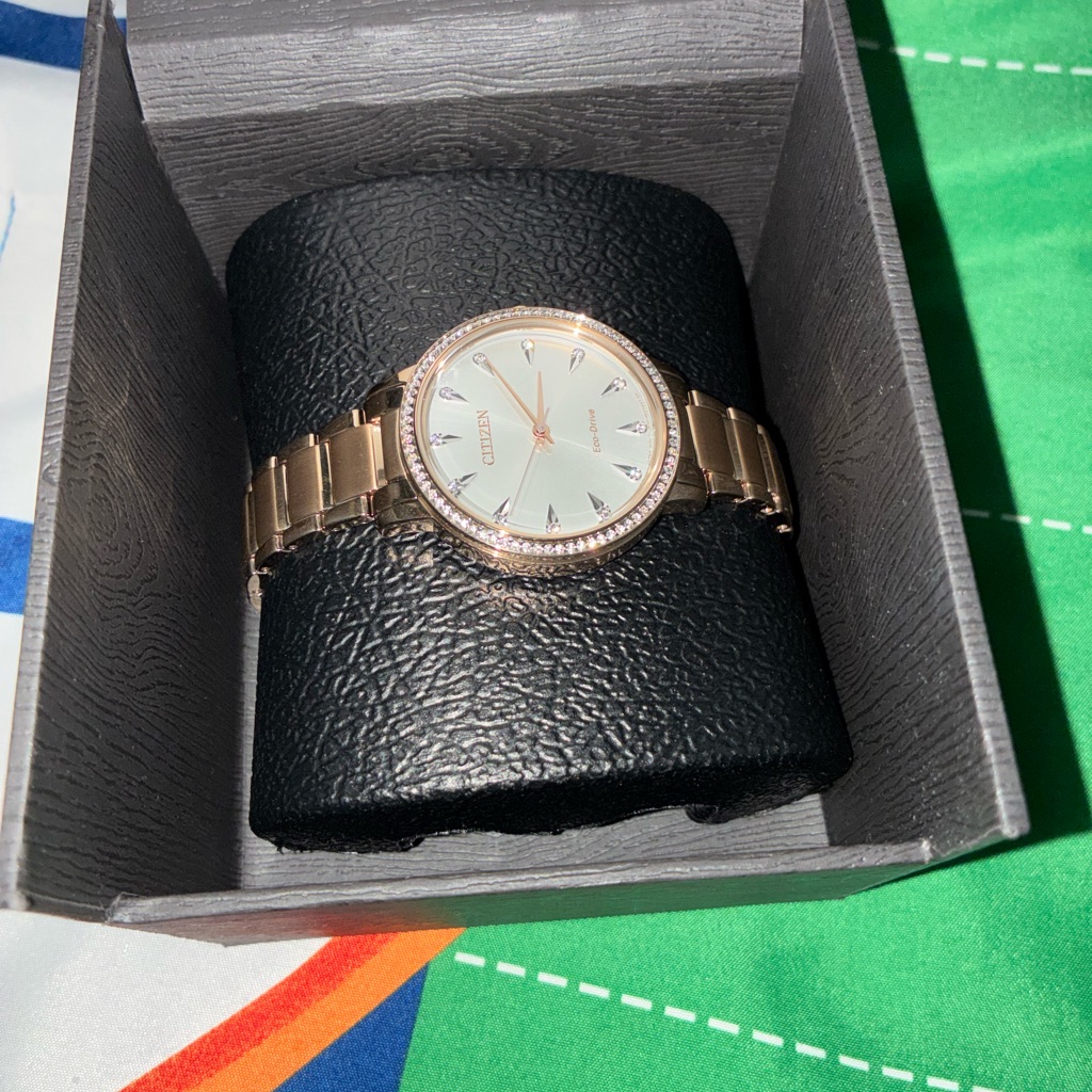 Citizen Rose Gold Timepiece With White Dial Citizen Rose Gold Timepiece With White Dial